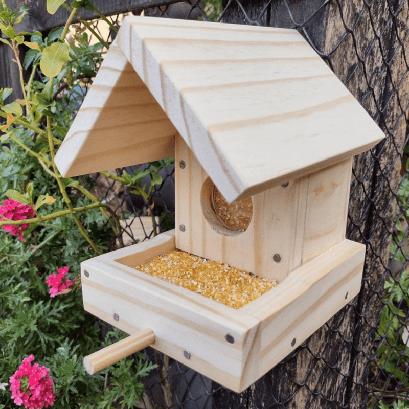 Alimentador de Pássaros em Madeira Natural Refúgio das Aves